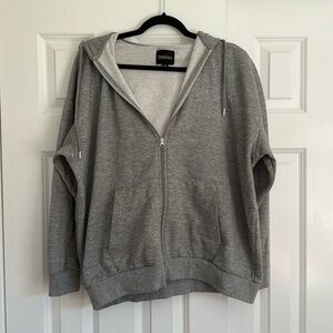BOOHOO Oversized Zip Up Hoodie with pockets, Size Medium